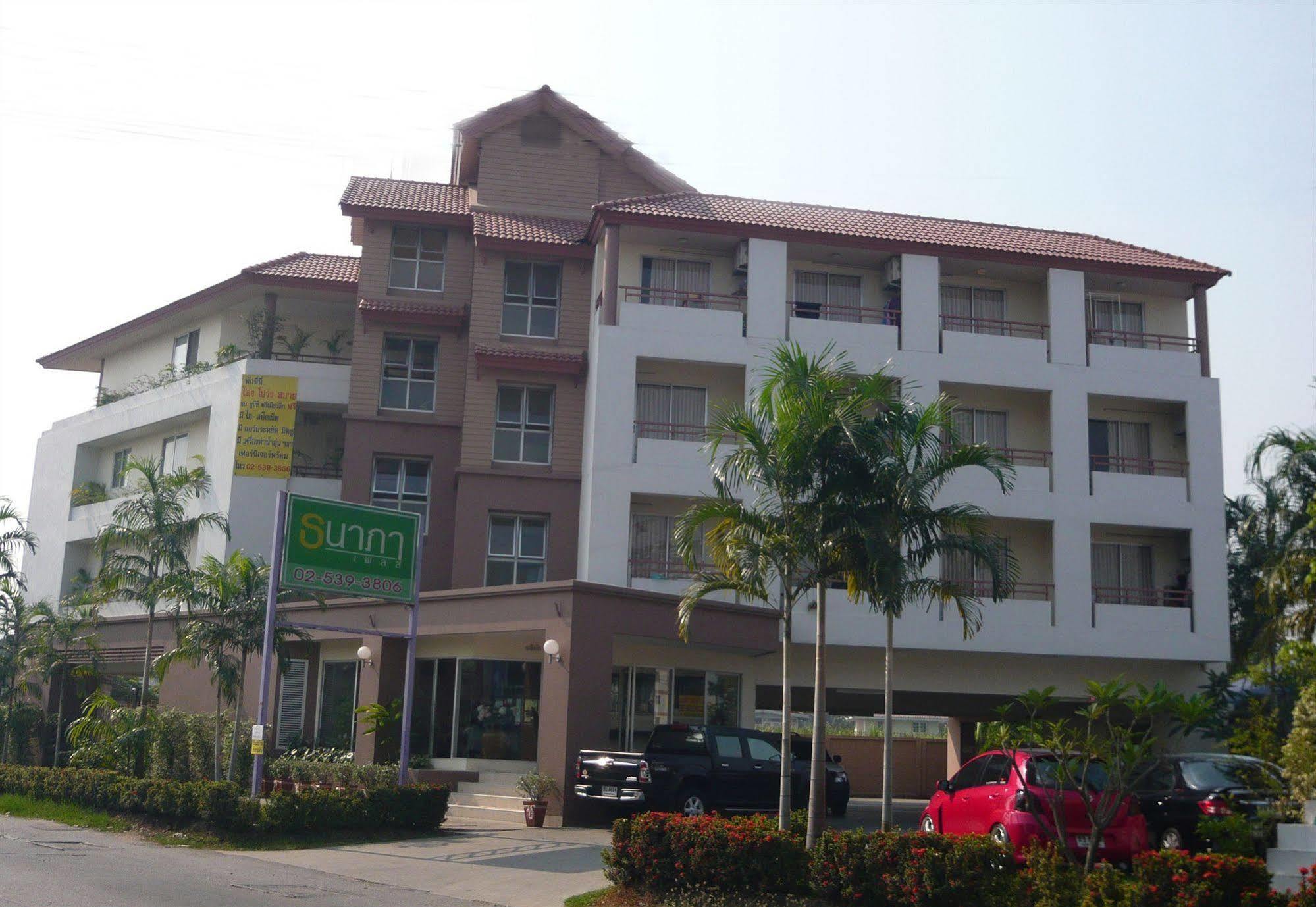 Thanapa Place Bangkok Kültér fotó
